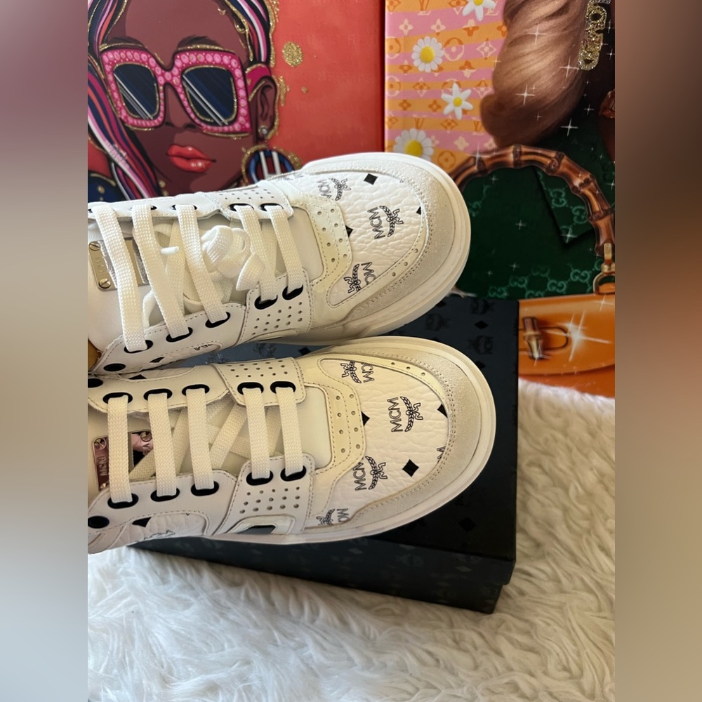 MCM White Skyward Visetos Shoe withbox - Picture 13 of 15
